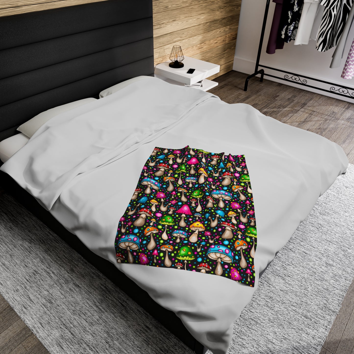 Magic Mushroom Velveteen Plush Blanket Throw Blanket