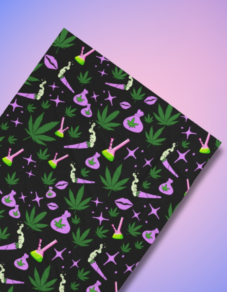 Stoner Babe Velveteen Plush Blanket Throw Blanket